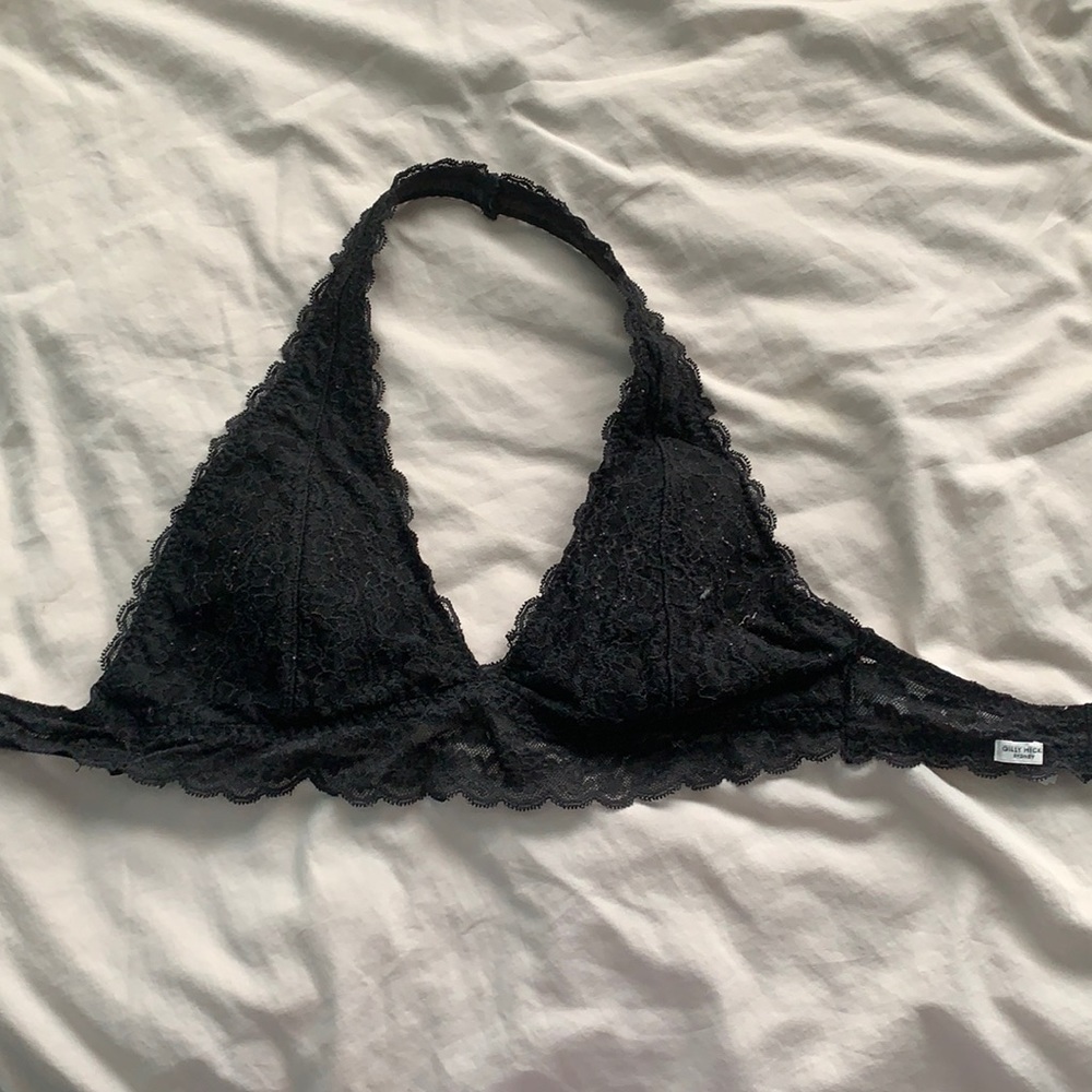 Lacey black bra